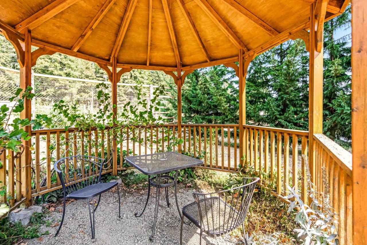 Mount Bretherton Room 8 At Mount Walker Inn Quilcene Exterior photo